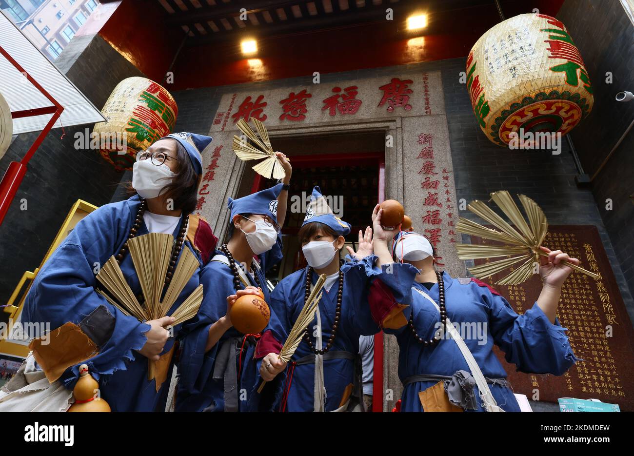 Opening ceremony of International Ji Gong Cultural Festival 2022 at Ji Gong Temple, Tai Ping Shan Street, Sheung Wan.  03NOV22 SCMP/  Dickson Lee Stock Photo