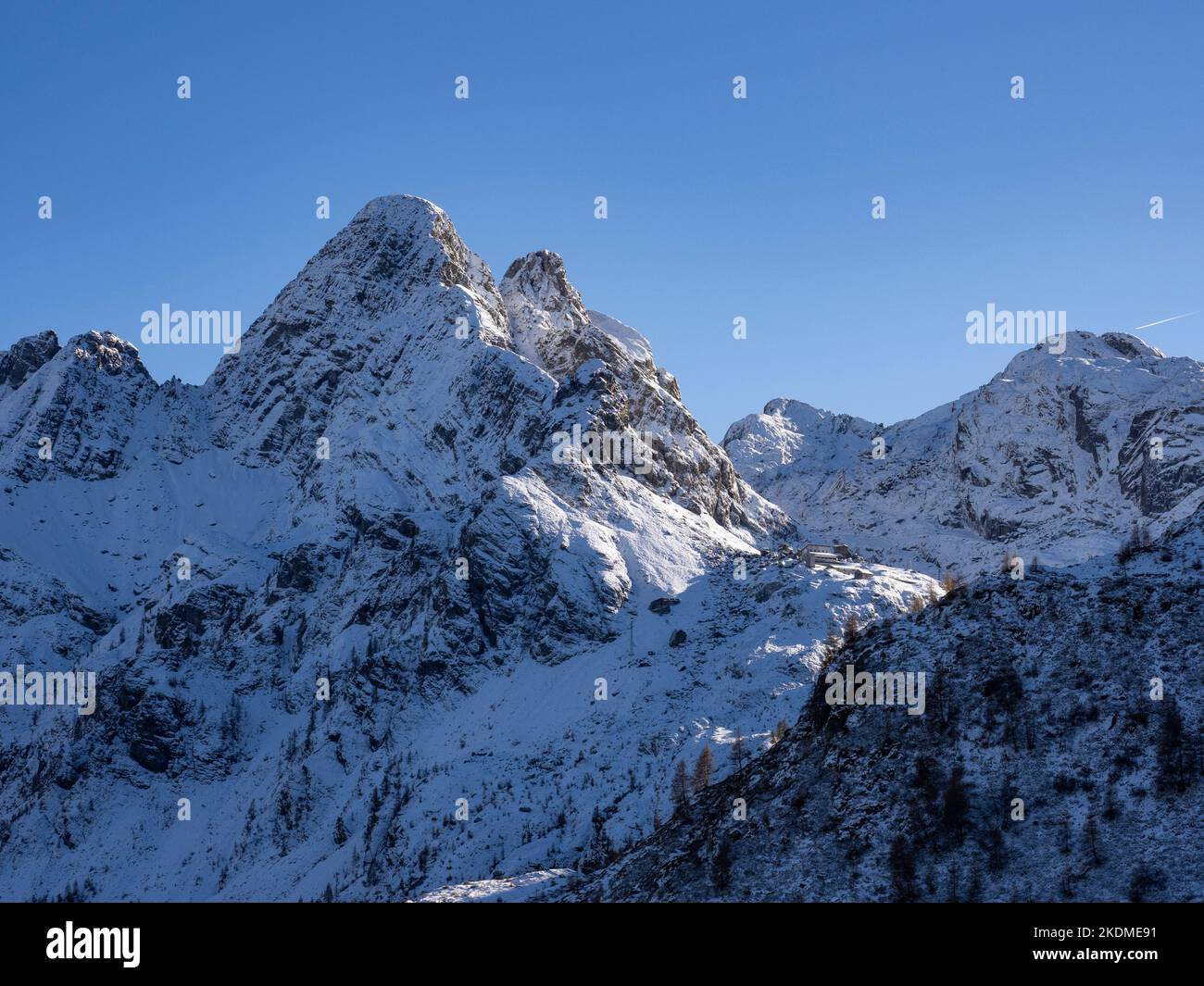 View of Trona Mount in winter Stock Photo