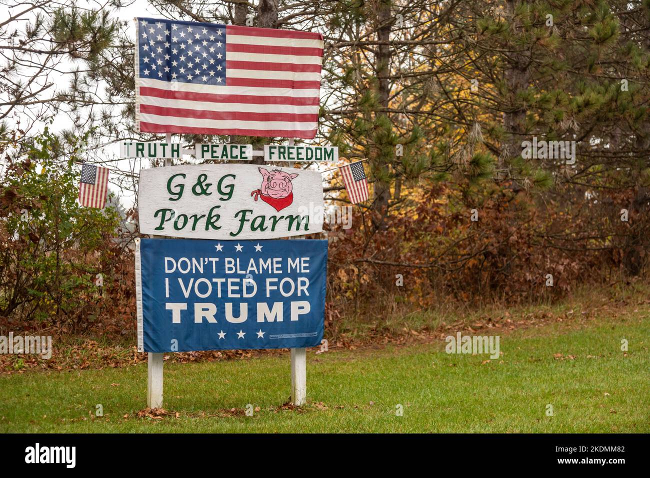 Middleville, Michigan - A sign reading 'Don't Blame Me. I Voted for Trump' at the G&G Pork Farm. Stock Photo