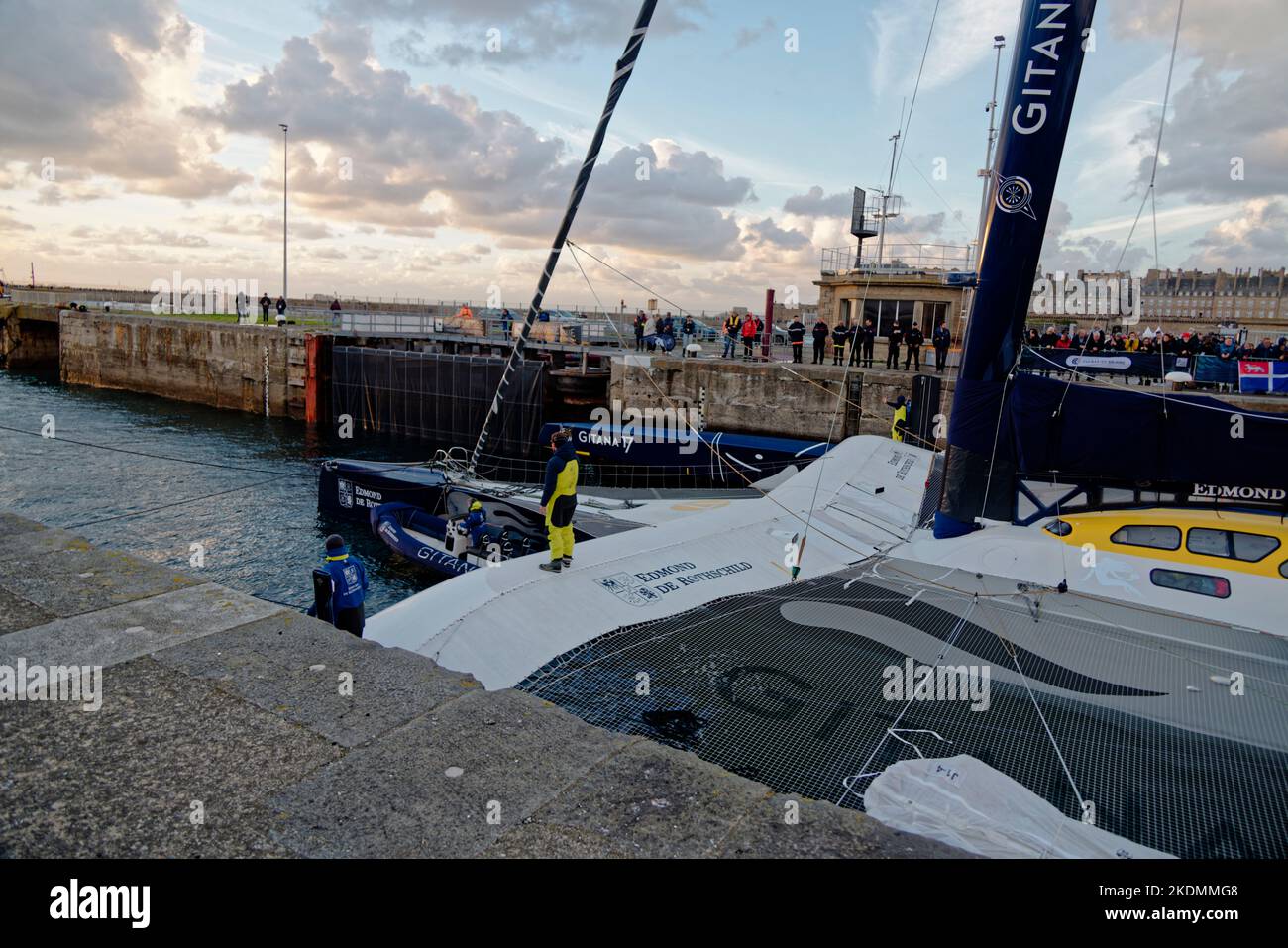 Saint-Malo, France. 4th Nov, 2022. Edmond de Rothschild (Gitana 17) skippering by Charles Caudrelier. Leaving the pools of the ULTIMS 32/23. Stock Photo