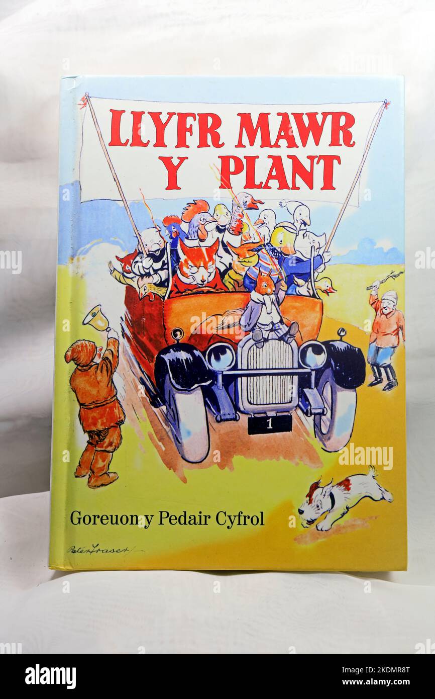 Llyfr Mawr y Plant - Welsh language Book cover. Studio set up. November 2022. Stock Photo