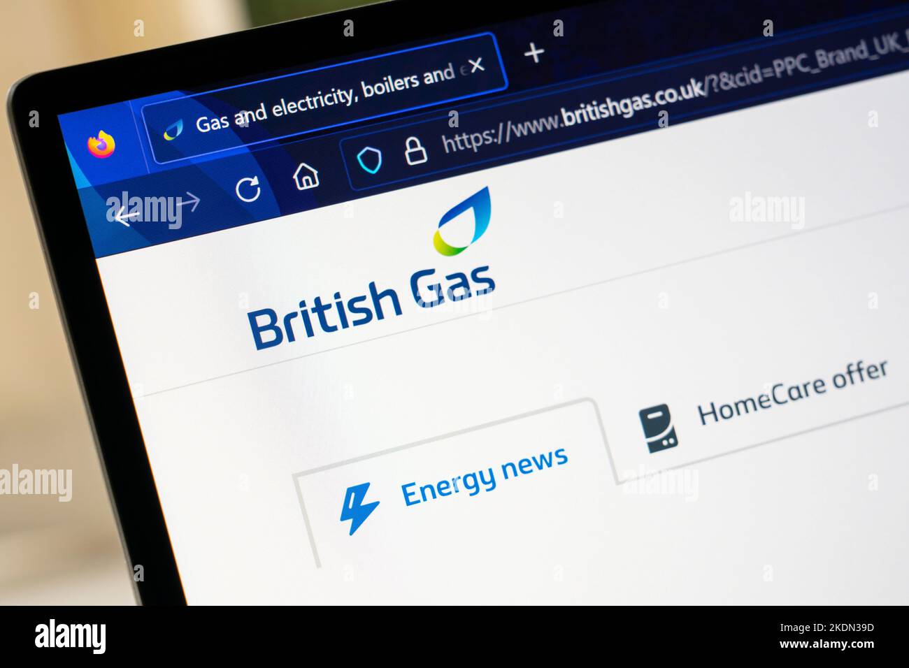 British Gas title and logo on its website homepage with 'Energy News' tab. Concept: energy tariffs, gas prices, electricity price, energy supplier Stock Photo