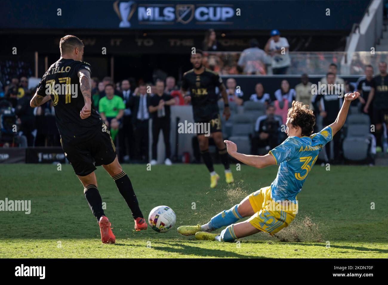 Philadelphia Union midfielder Paxten Aaronson (30) challenges Los Angeles FC midfielder Cristian Tello (37) for possession during the MLS Cup match, S Stock Photo