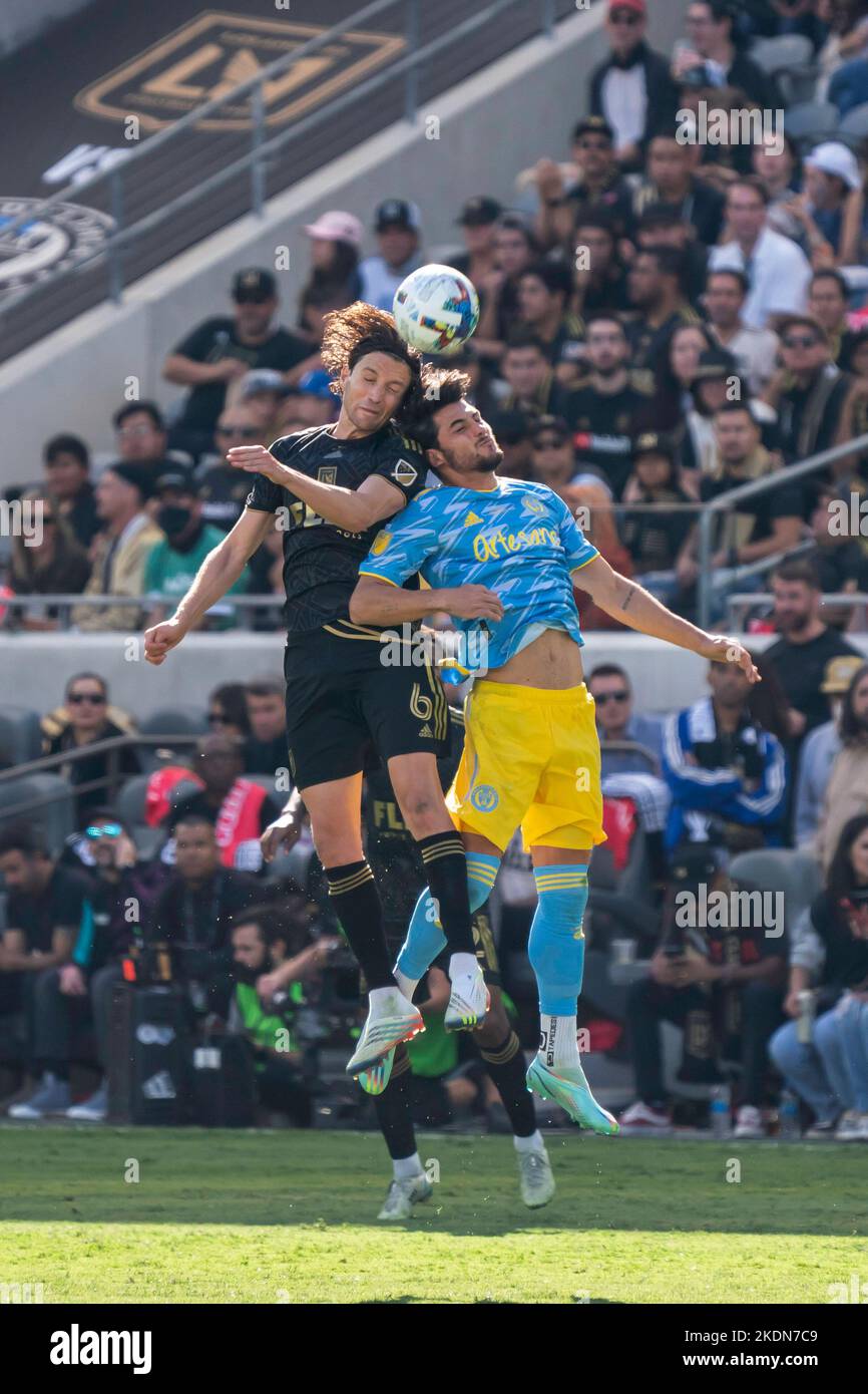 los-angeles-fc-midfielder-ilie-s-nchez-6-and-philadelphia-union