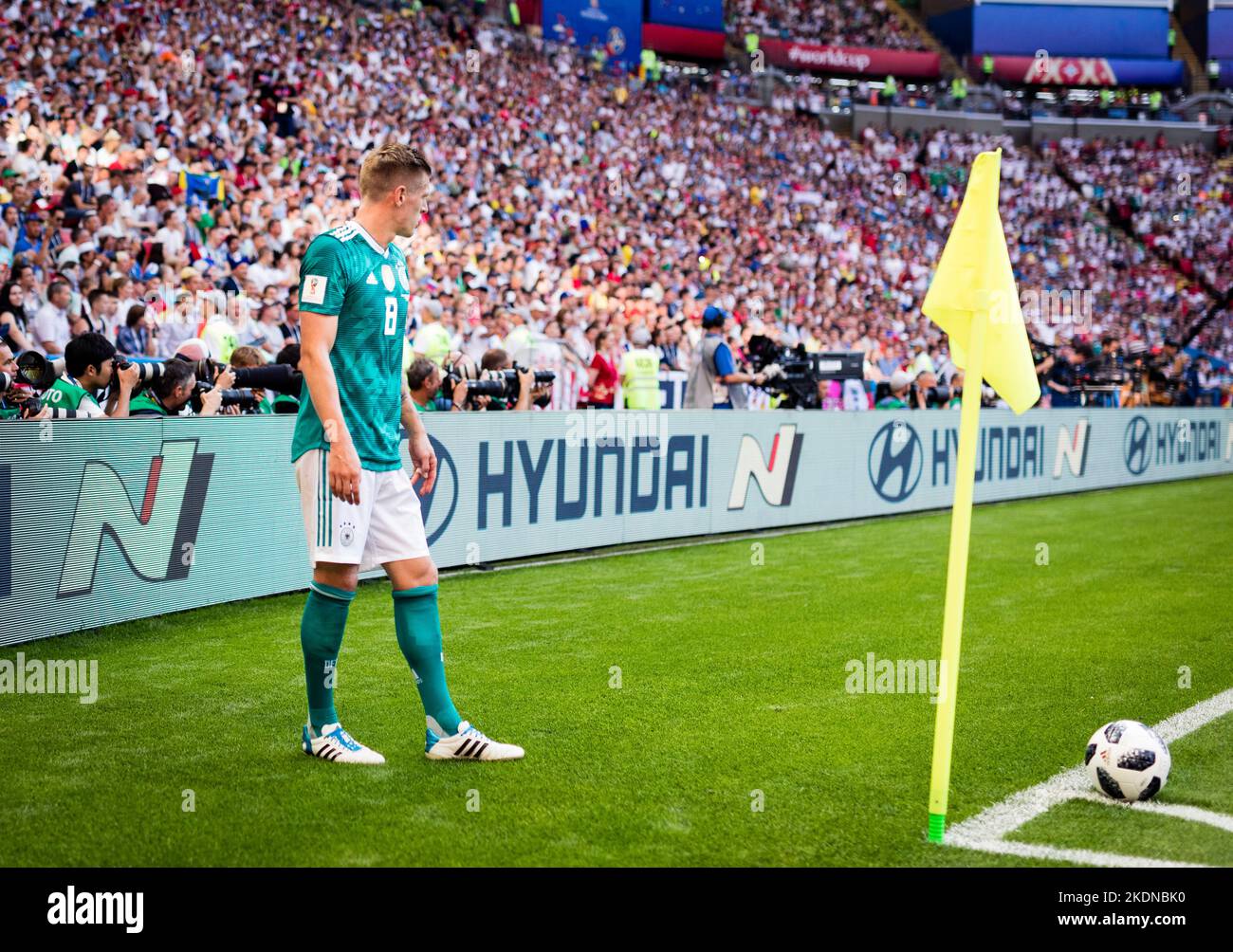 Kazan, 27.06.2018 Toni Kroos (Deutschland) bei einer Ecke Deutschland - SŸdkorea Copyright (nur fŸr journalistische Zwecke) by :  Moritz MŸller, Wilhe Stock Photo