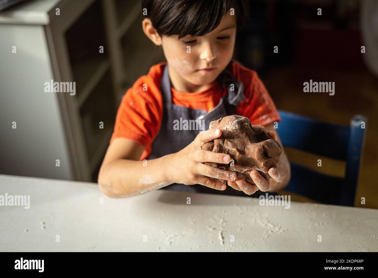 Close up girls hands cake hi-res stock photography and images - Alamy