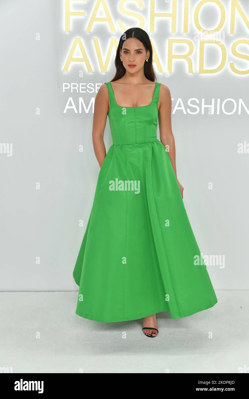 adria arjona 6 underground green dress hi-res stock photography and images back-in-stock:true