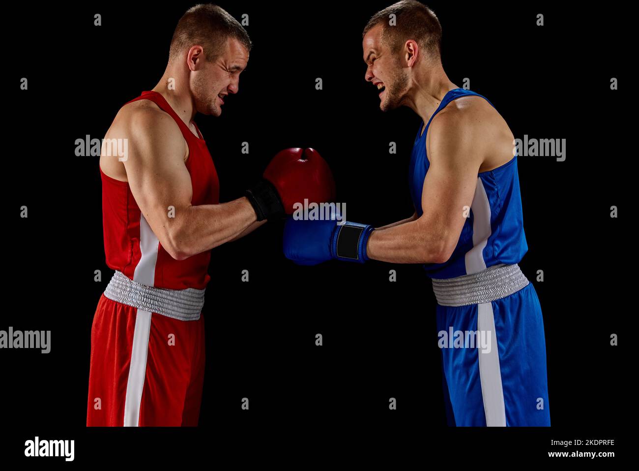 Brothers boxers hi-res stock photography and images - Alamy