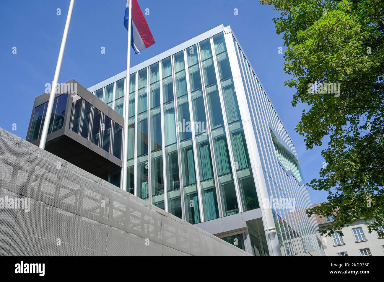 jobs in der deutschen botschaft