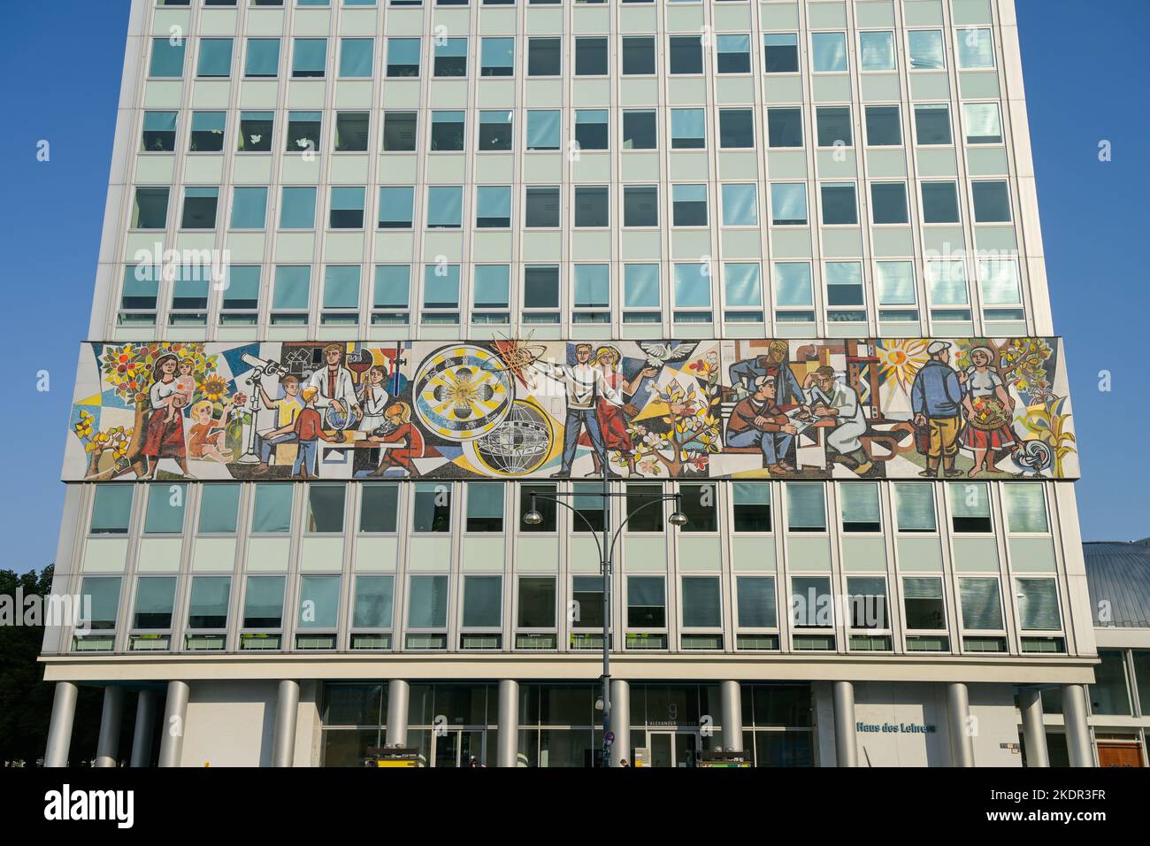 otto braun straße 70 berlin
