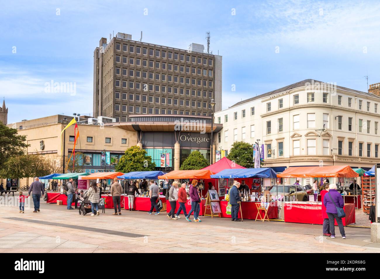 17 September 2022: Dundee, Scotland - Dundee Farmers' Market in City Square, Dundee City. Stock Photo