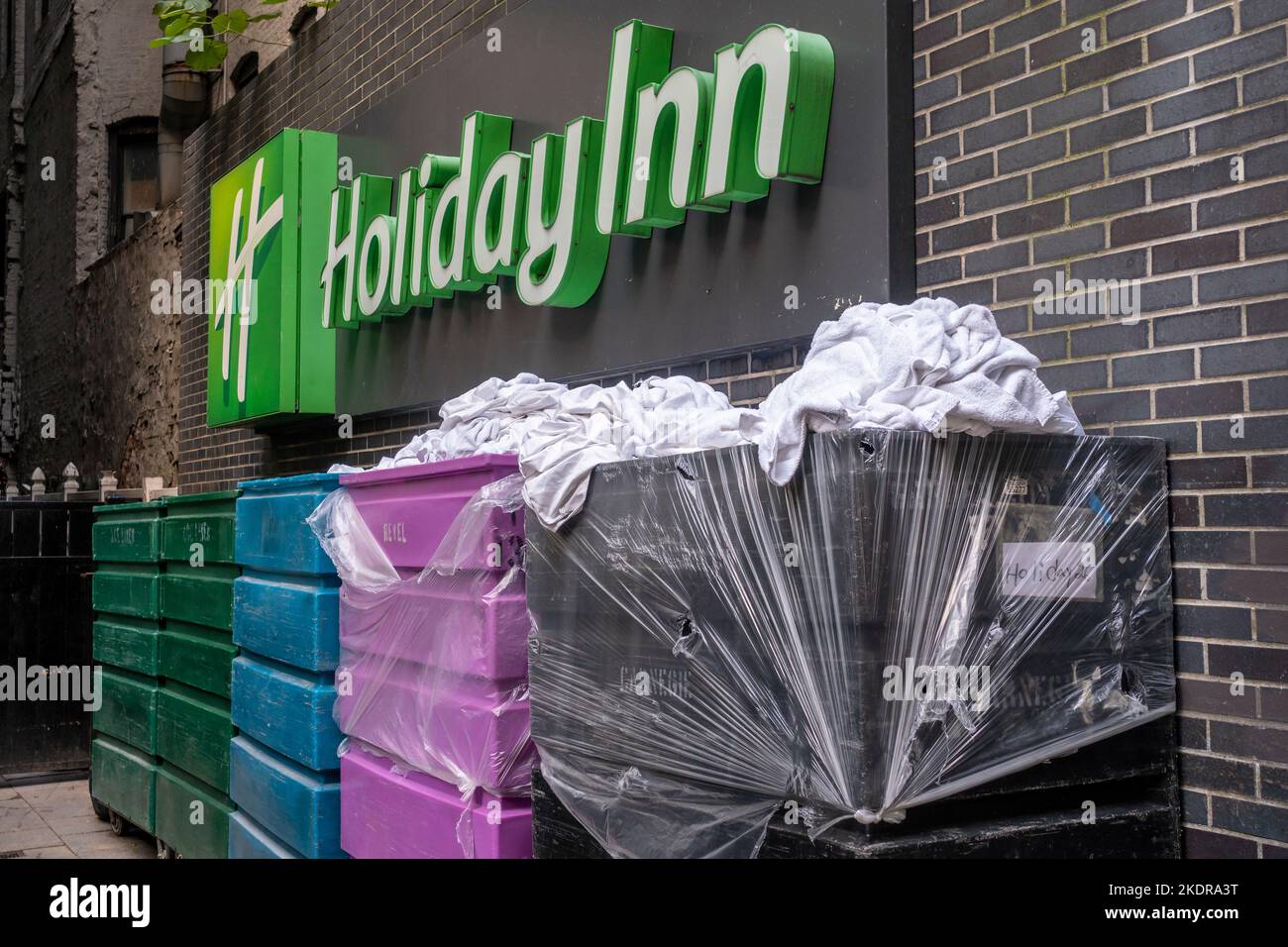 Check laundry rooms hires stock photography and images Alamy