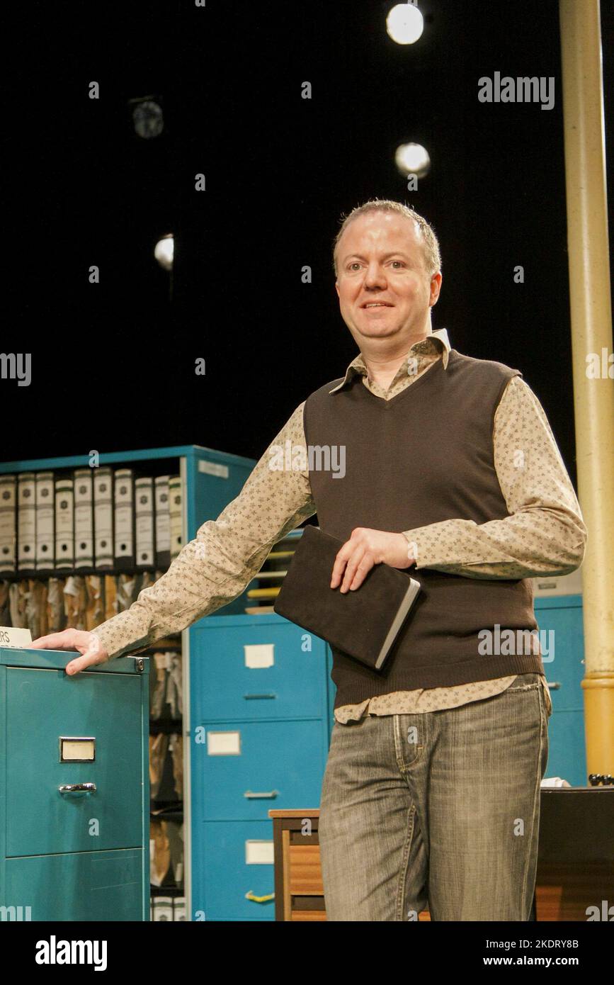 Christopher Luscombe - director of ALPHABETICAL ORDER by Michael Frayn at the Hampstead Theatre, London NW3  04/2009  design: Janet Bird  lighting: Tim Mitchell Stock Photo
