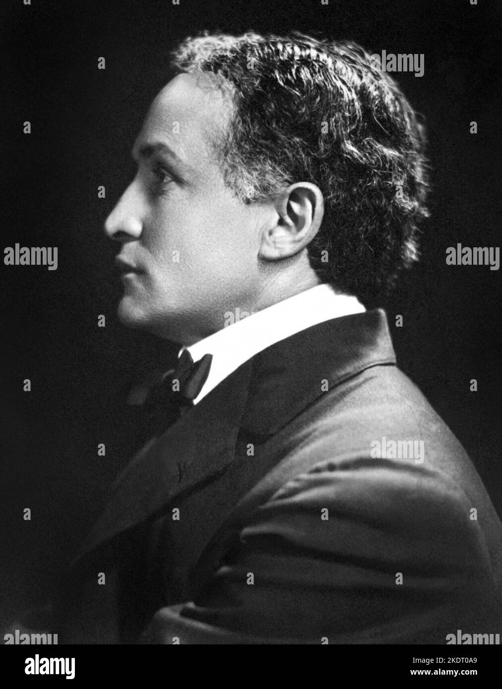 Harry Houdini (1874-1926), Hungarian-American illusionist and escape artist, in a profile portrait c1920. Stock Photo