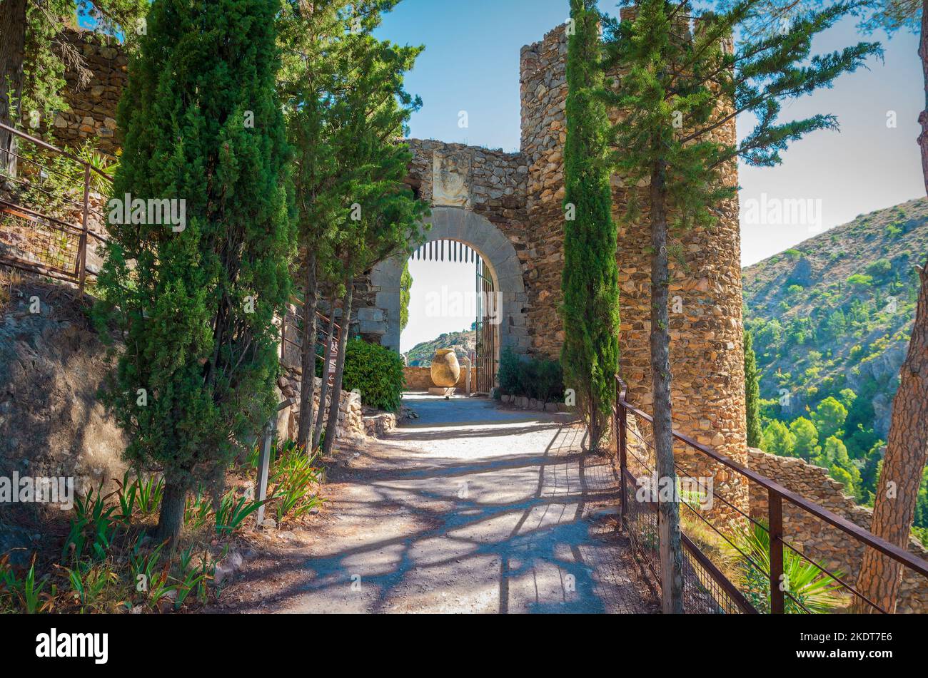 Castelnou,entrée du château,Pyrénées orientales,Occitanie. Stock Photo