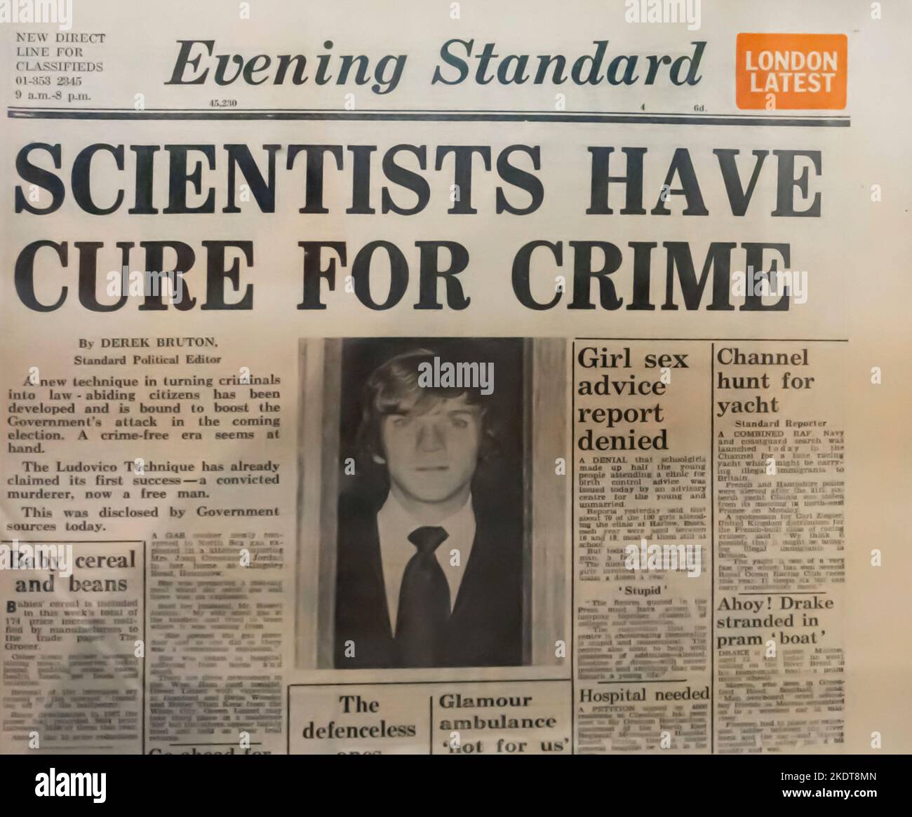 Edition of the Evening Standard from A Clockwork Orange (1971), with the front-page headline -  scientists have found a cure for crime Stock Photo