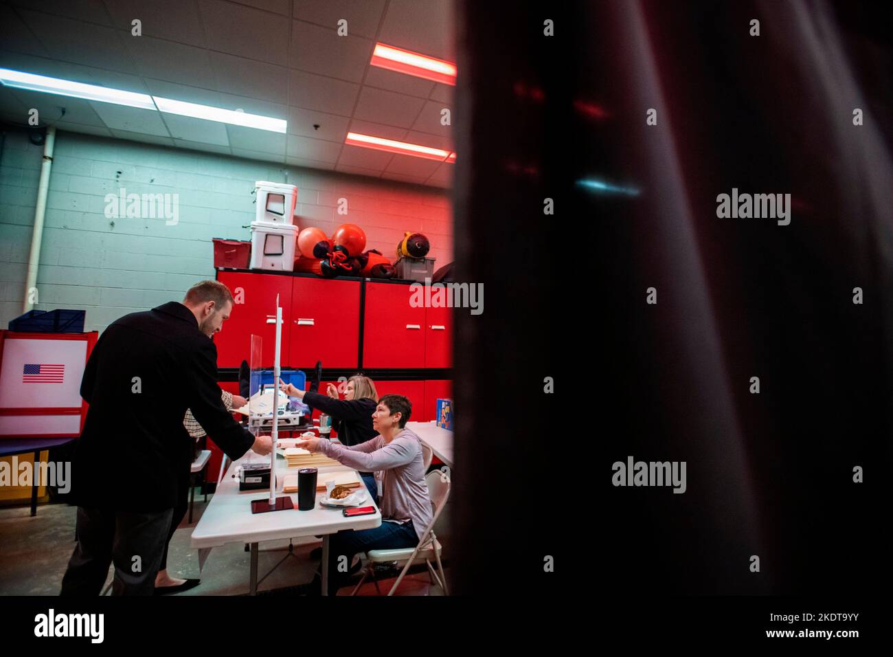 Alexandria, United States Of America. 08th Nov, 2022. As Americans head to the polls to vote in