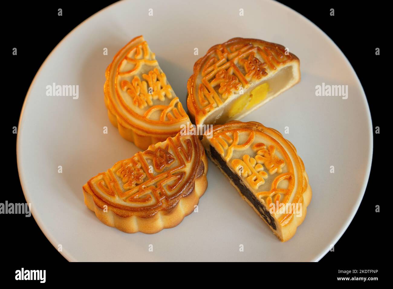 Mid Autumn Festival moon cake Stock Photo - Alamy