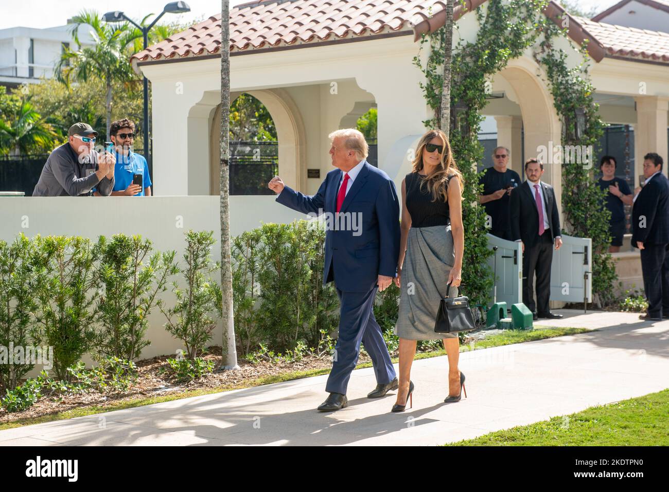 West Palm Beach, Florida, USA. 8th Nov, 2022. President Donald J. Trump and First Lady Melania Trump walk out of the poll in West Palm Beach after voting on election day. ''This is gpoing to be an important election. Go out and vote, no matter who you vote for'', said President Trump. (Credit Image: © Orit Ben-Ezzer/ZUMA Press Wire) Credit: ZUMA Press, Inc./Alamy Live News Stock Photo