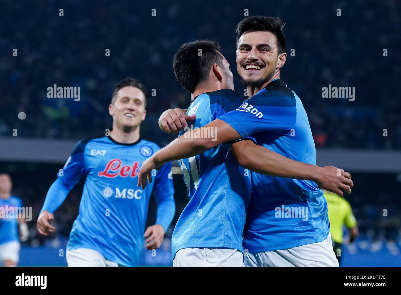 Hirving lozano celebrates 2022 hires stock photography and images Alamy