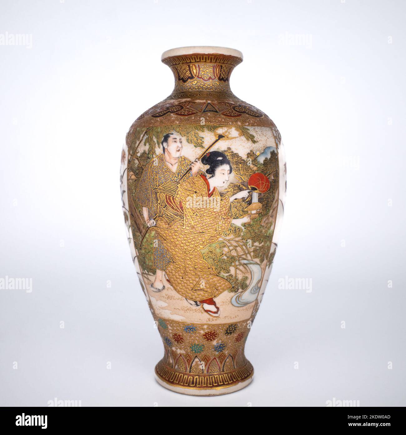 Japanese Satsuma vase - Asian Antiques and Artwork