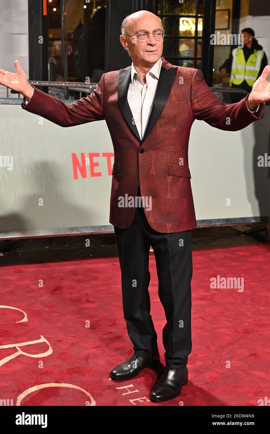 London, UK. 8th November, 2022. Salim Daw attends Netflix Present the world Permiere - The fifth season of The Crown at Theatre Royal, Drury Lane, on 8 November London, UK. Credit: See Li/Picture Capital/Alamy Live News Stock Photo