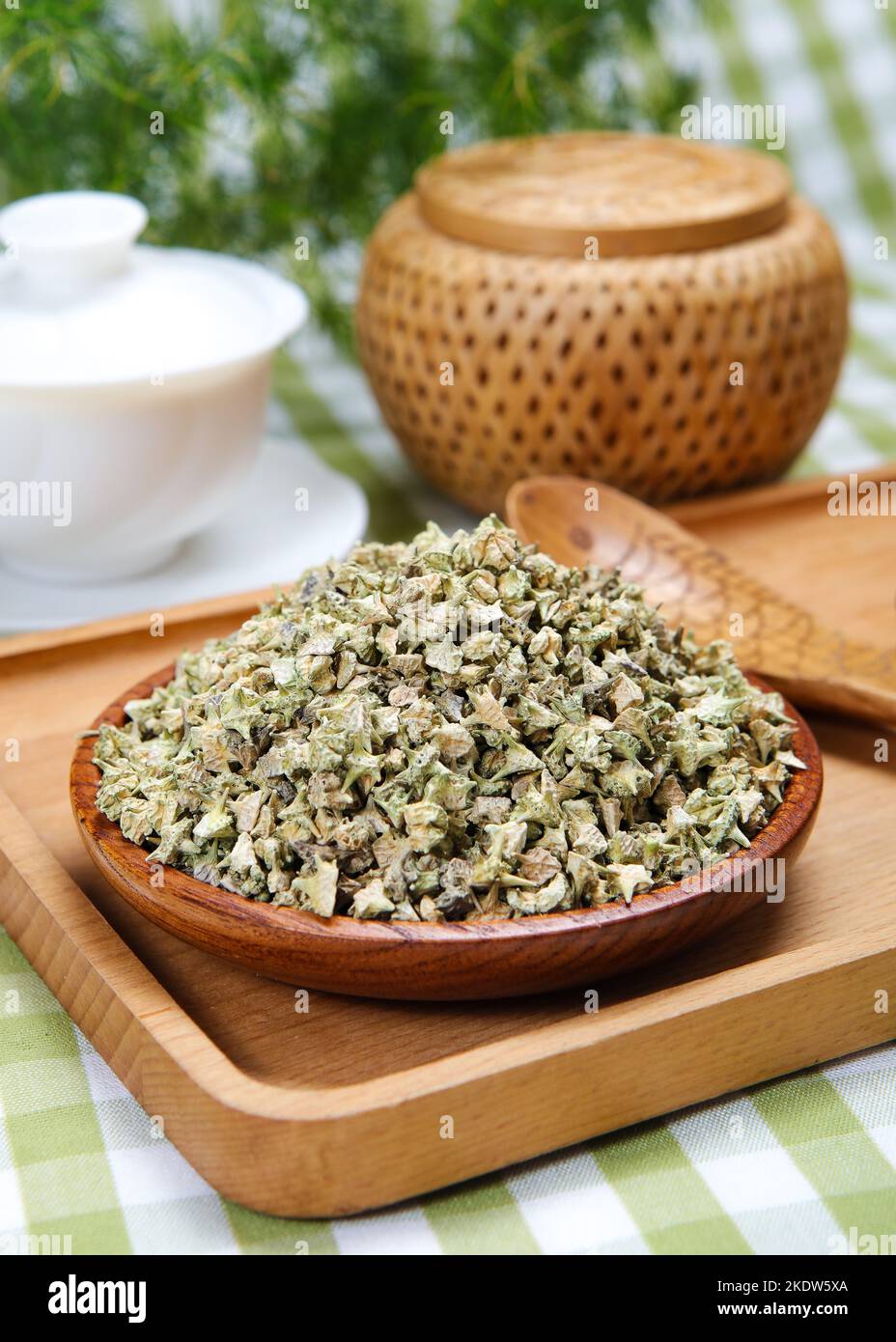 Chinese herbal medicine white thistle Stock Photo - Alamy