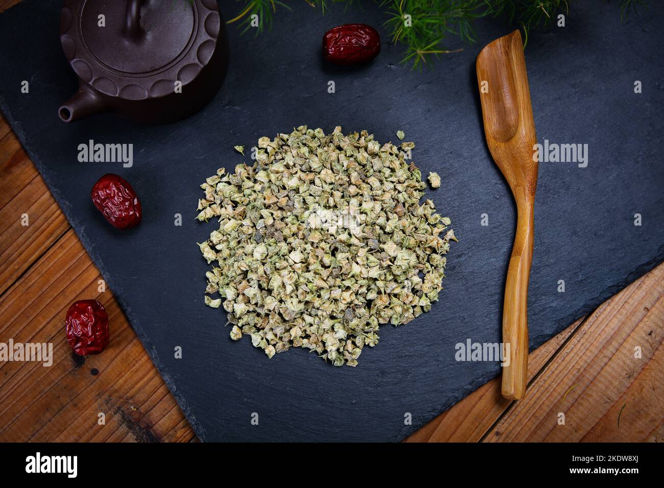 Chinese herbal medicine white thistle Stock Photo Alamy