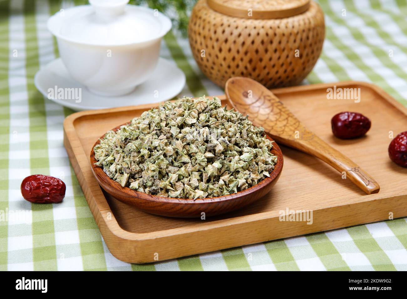 Chinese herbal medicine white thistle Stock Photo - Alamy