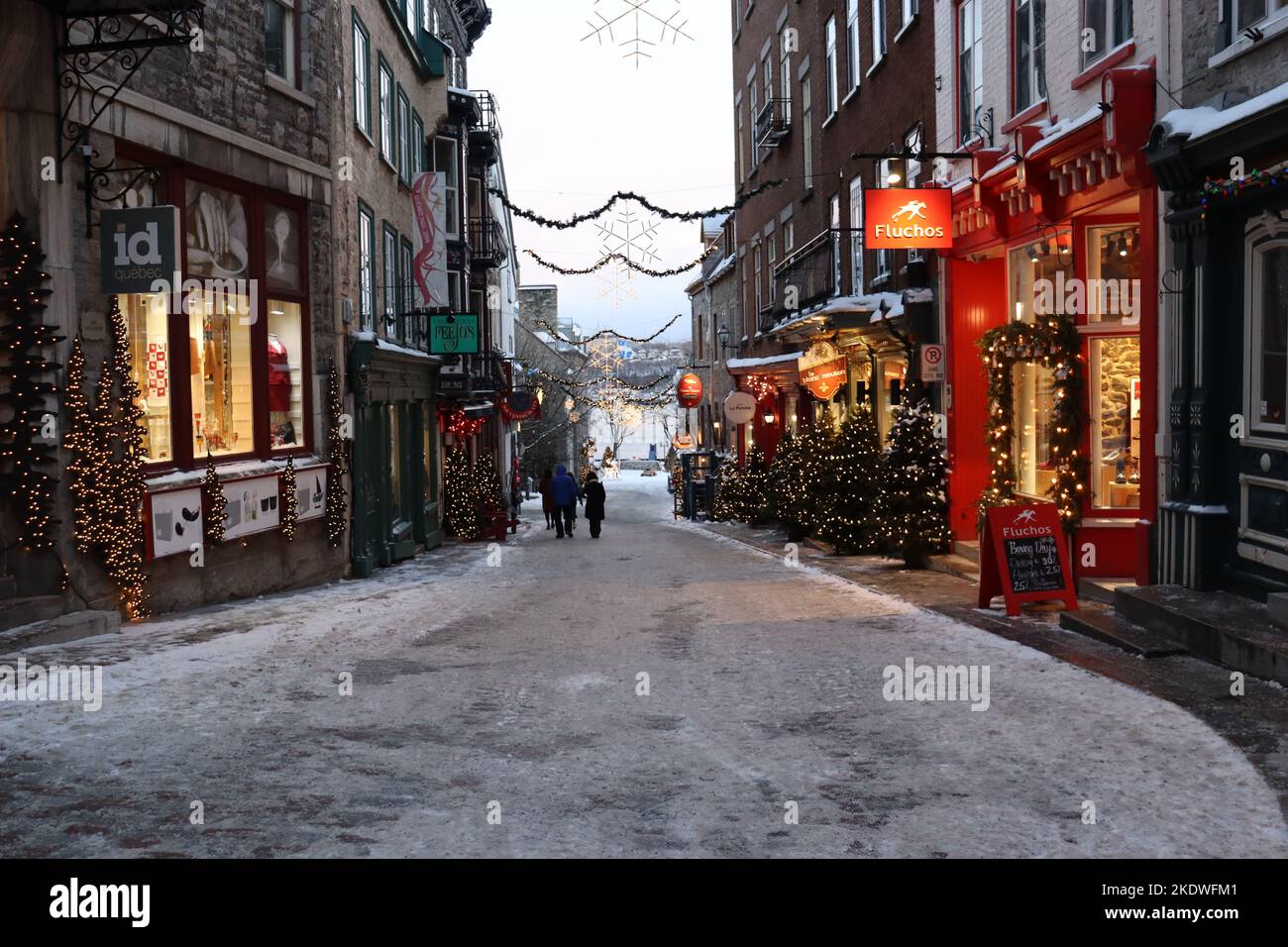 Christmas decorated alley in Old Quebec, Photo Stock Stock Photo
