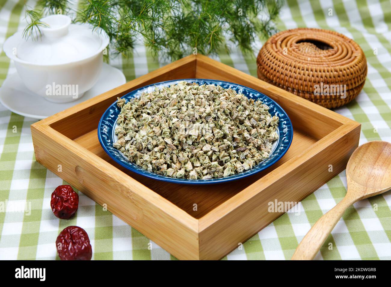 Chinese herbal medicine white thistle Stock Photo Alamy