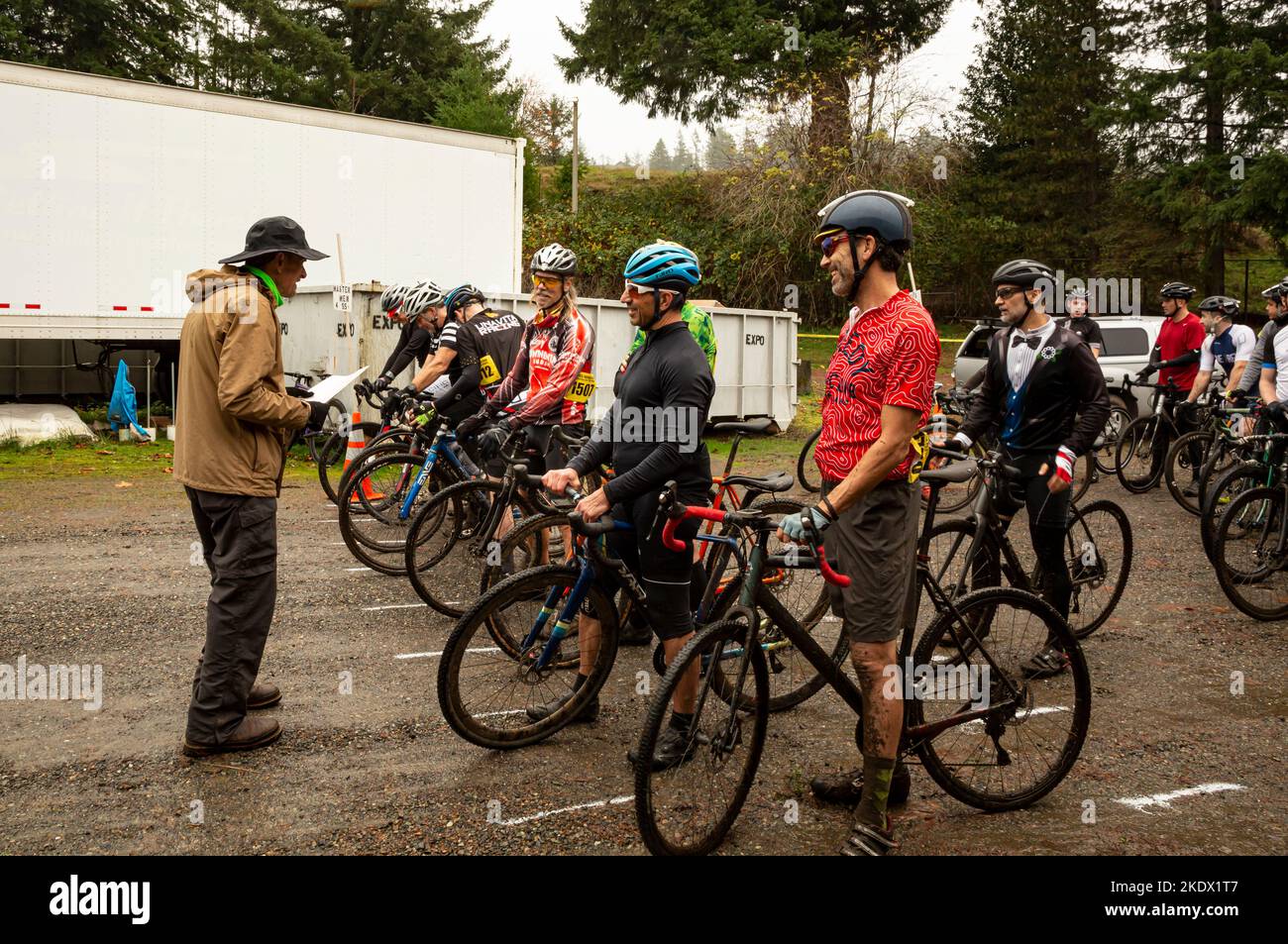 WA21420-00...WASHINGTON - Line up for the men's 55+ category 4 cyclocross race at the Enumclaw fairgrounds. Stock Photo