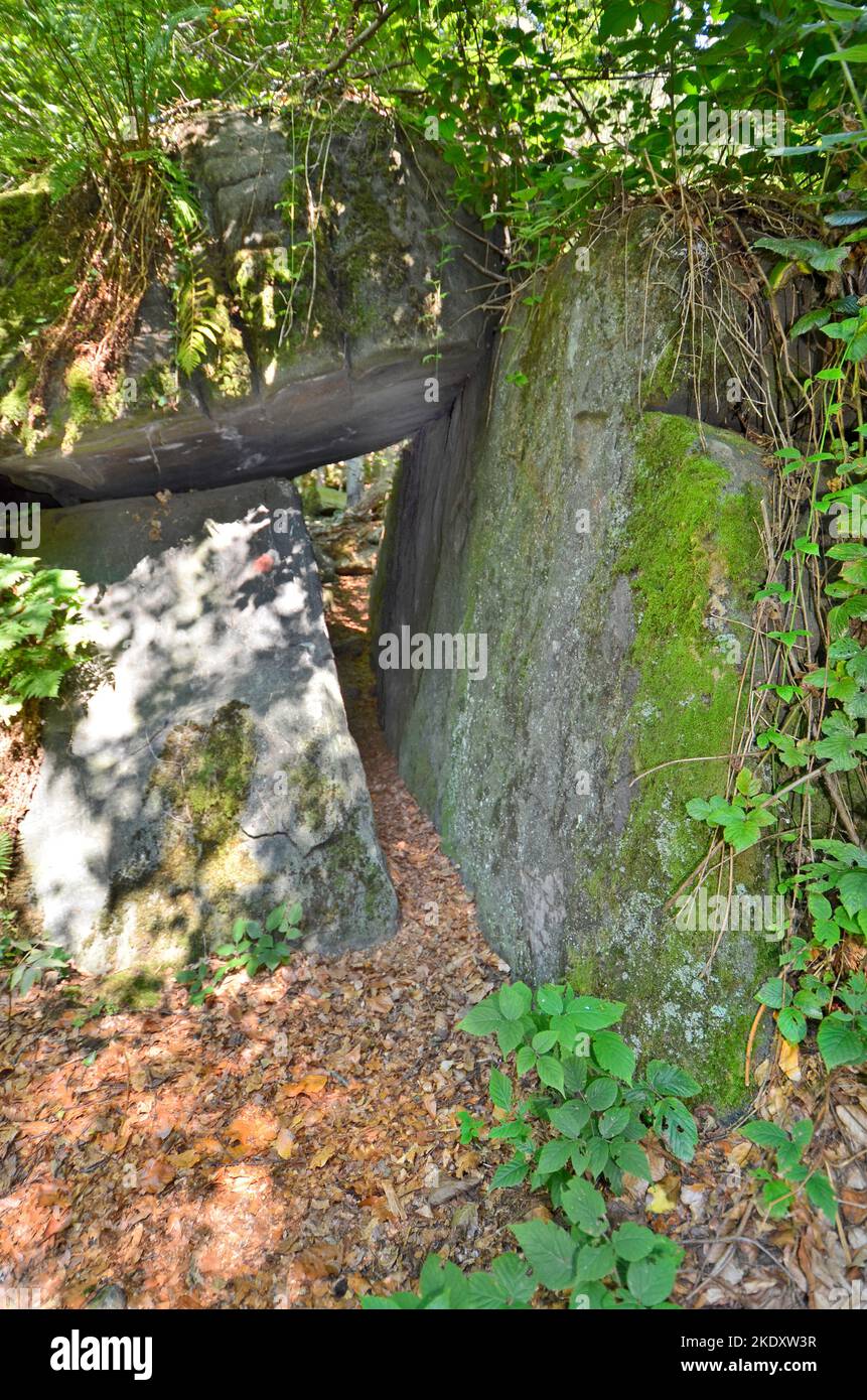 Austria, the so-called Hohl-Felsen - Hollow Rock - a natural wonder ...