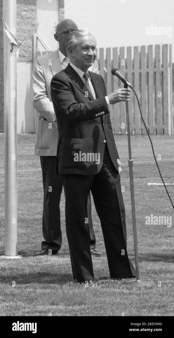 OLYMPIC SUMMER GAMES LOS ANGELES 1984 JUAN ANTONIO SAMARANCH President IOC gives a speech at canoe stadium during the Olympic summer games in Los Angeles 1984 Stock Photo