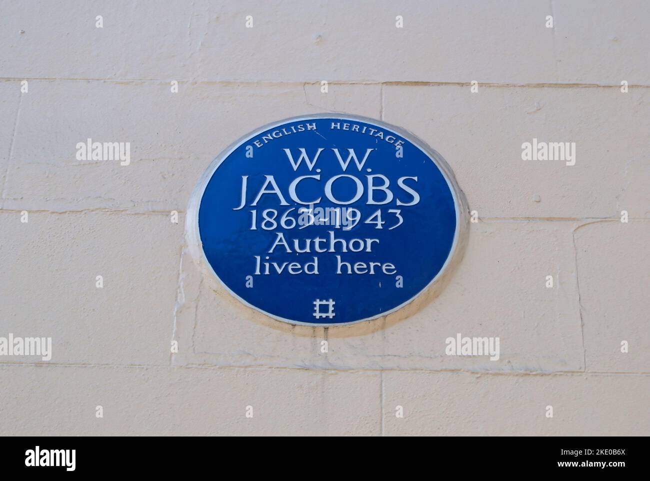 english heritage blue plaque marking a home of author ww jacobs, camden, london, england Stock Photo