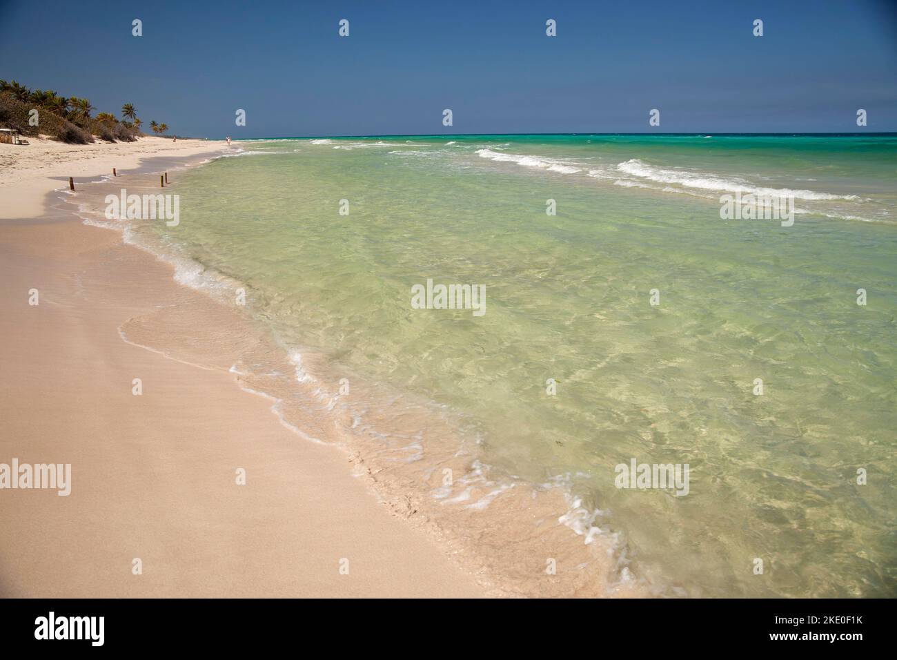 Strand bei Santa María del Mar, Playas del este, Havanna, Kuba, Karibik  | Beach near Santa María del Mar, Playas del este,  Havana, Cuba, Carribean Stock Photo