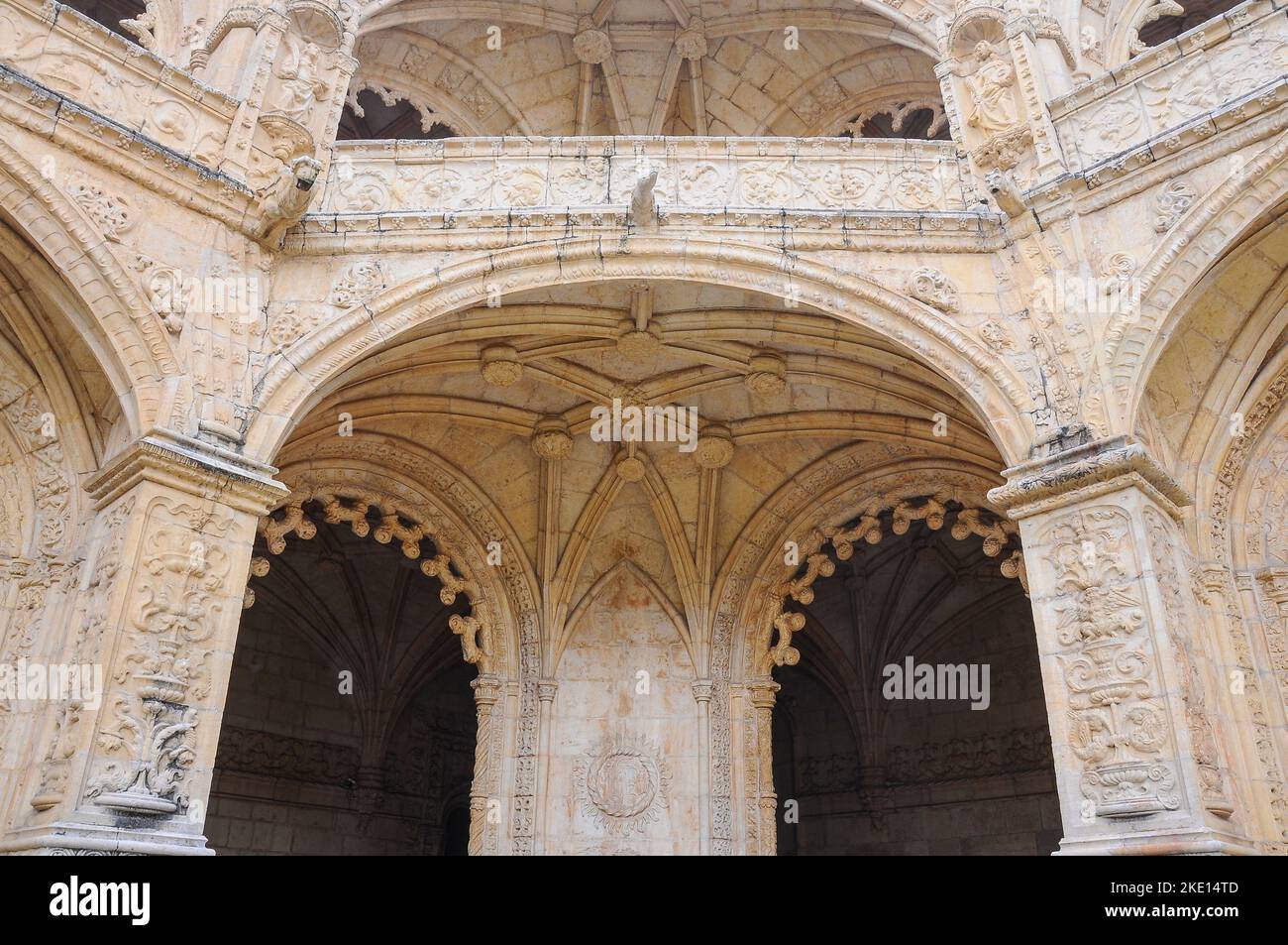 Gothic rib vault in hi-res stock photography and images - Alamy