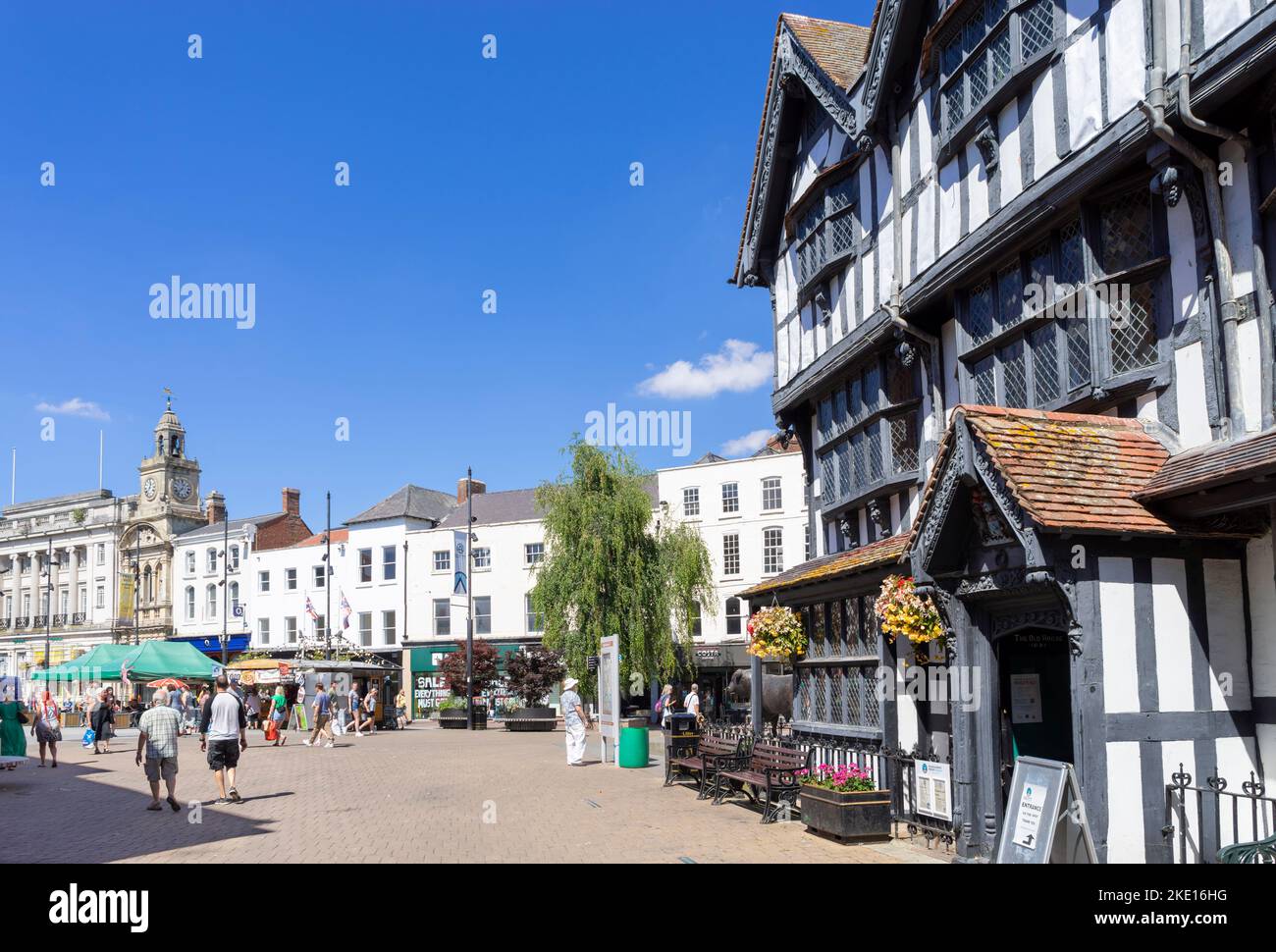 Hereford High Town shopping centre and the Black and White House Museum Hereford Herefordshire England UK GB Europe Stock Photo