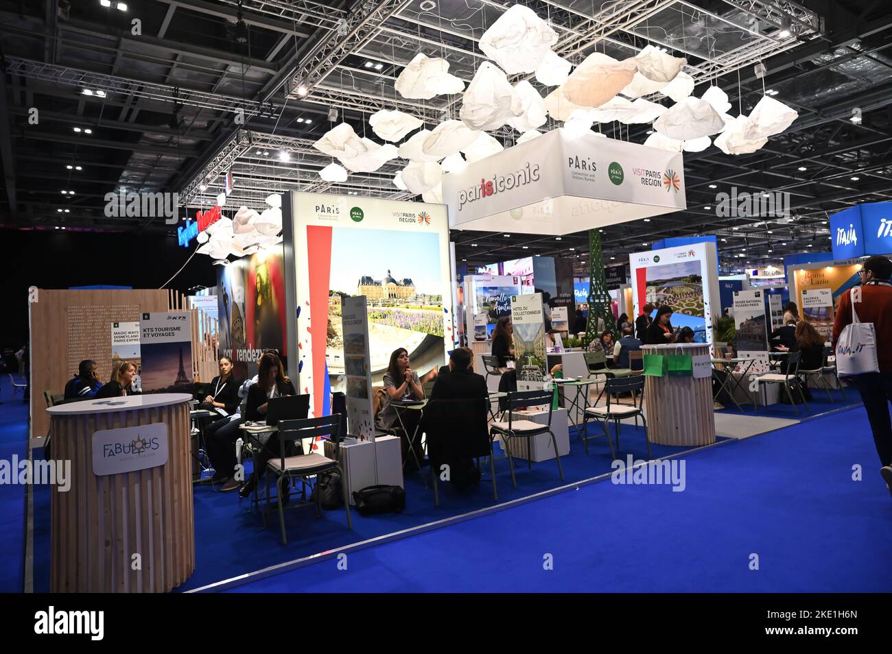 London, England, UK. 9th Nov, 2022. Italia tourism at Where Travel