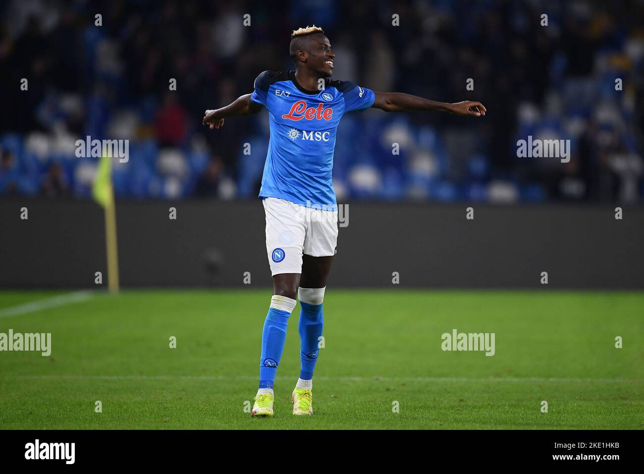 Victor Osimhen of SSC Napoli celebrate the victory after the Serie A match between SSC Napoli