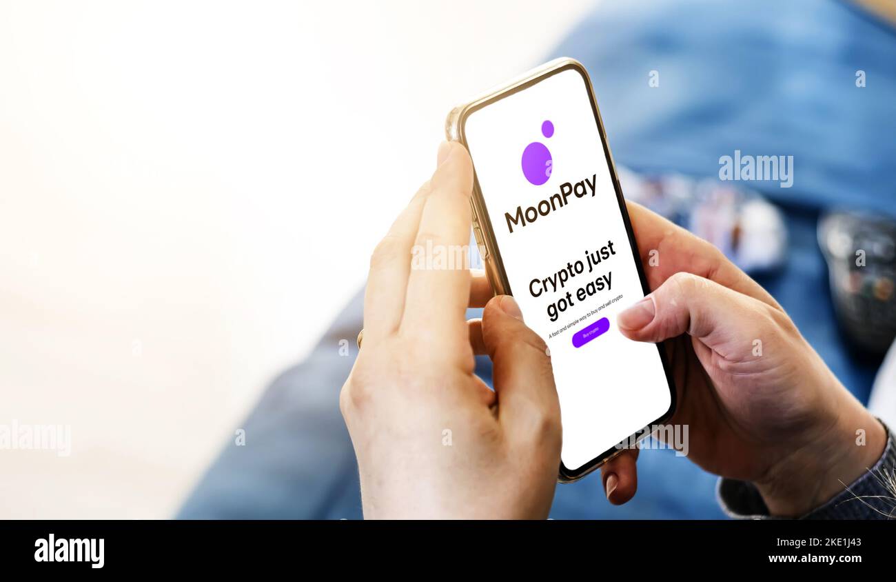 Moonpay hi-res stock photography and images - Alamy