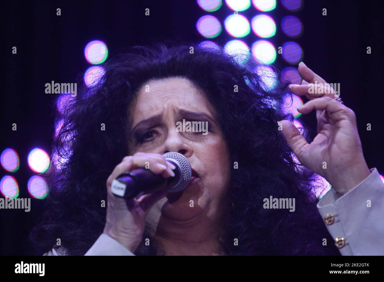 Sao Paulo, Brazil. 30th Nov, 2013. Brazilian singer Gal Costa died at the age of 77. The information was confirmed by the singer's advice on Wednesday (9). She had taken a break from concerts after undergoing surgery to remove a lump in her nasal cavity. Archive of 11/30/2013 - during the show with Hologram by singer Cazuza during tribute in his honor, held at Parque da Juventude, north of São Paulo. (Photo: Vanessa Carvalho/Brazil Photo Press) Credit: Brazil Photo Press/Alamy Live News Stock Photo