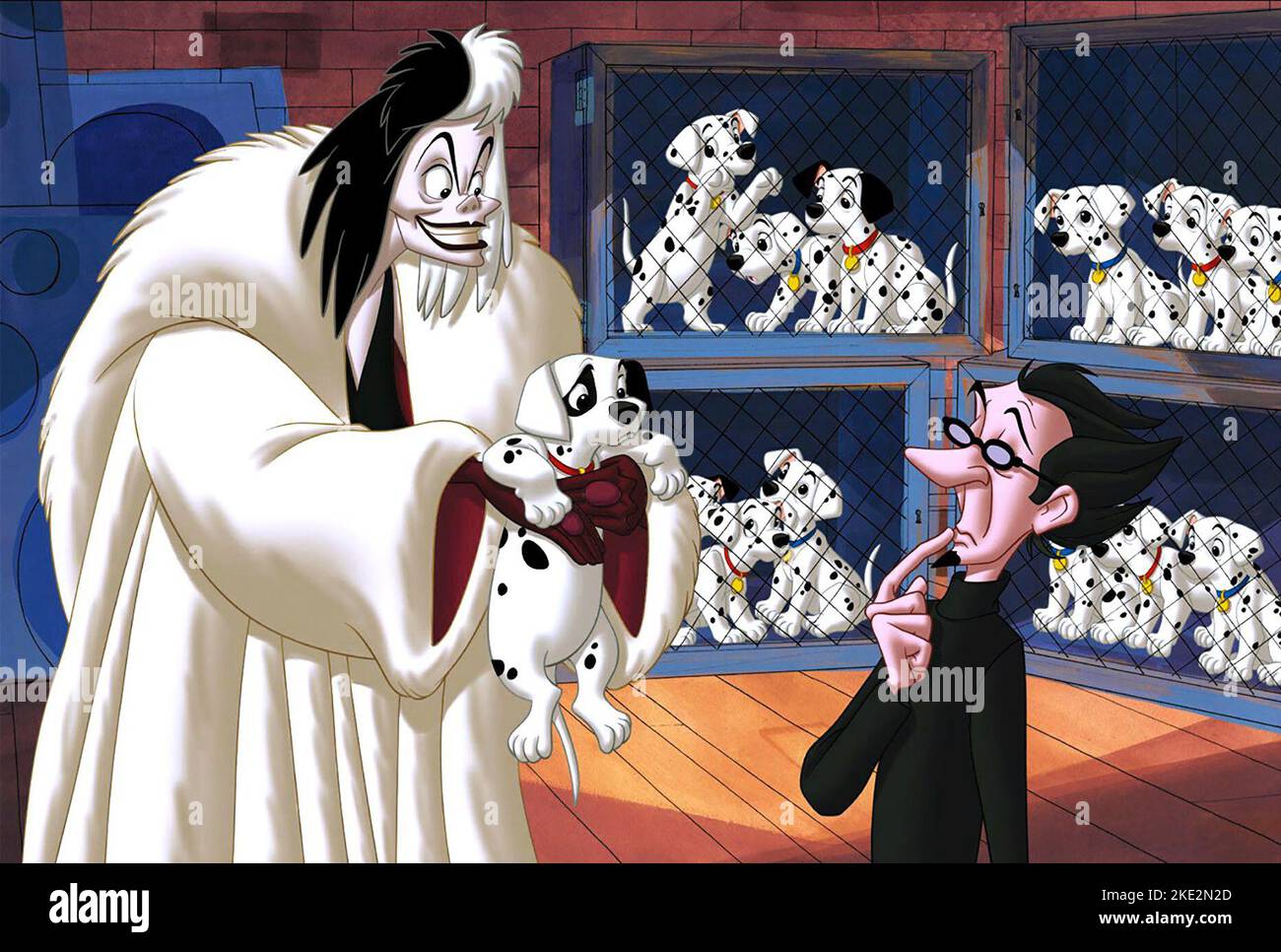 101 DALMATIANS II: PATCH'S LONDON ADVENTURE, CRUELLA DE VIL, LARS, 2003 Stock Photo