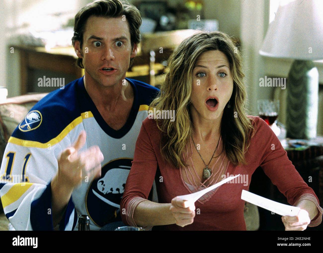 BRUCE ALMIGHTY, JIM CARREY, JENNIFER ANISTON, 2003 Stock Photo - Alamy