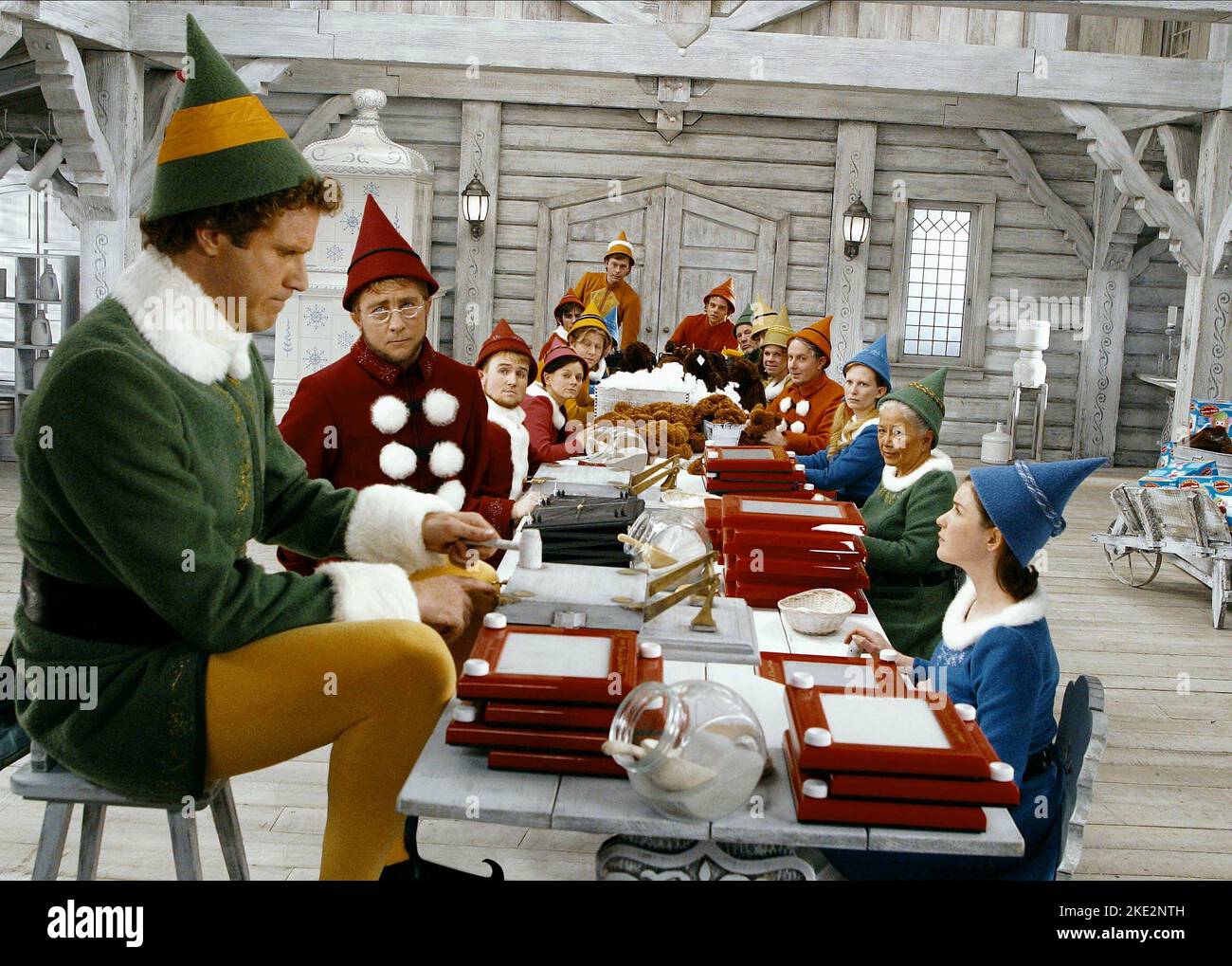Elf film will ferrell hi res stock photography and images Alamy