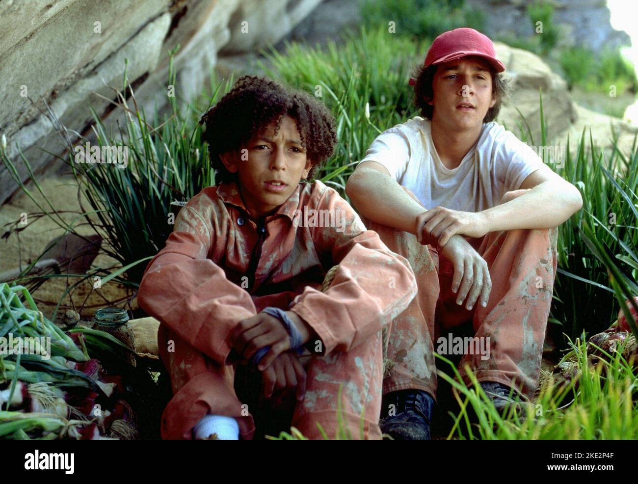 HOLES, KHLEO THOMAS, SHIA LABEOUF, 2003 Stock Photo - Alamy