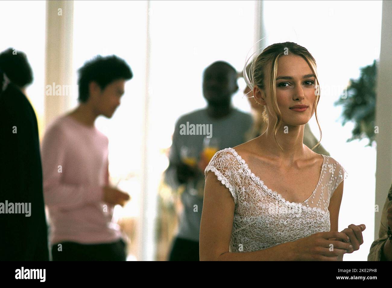 LOVE ACTUALLY, KEIRA KNIGHTLEY, 2003 Stock Photo - Alamy
