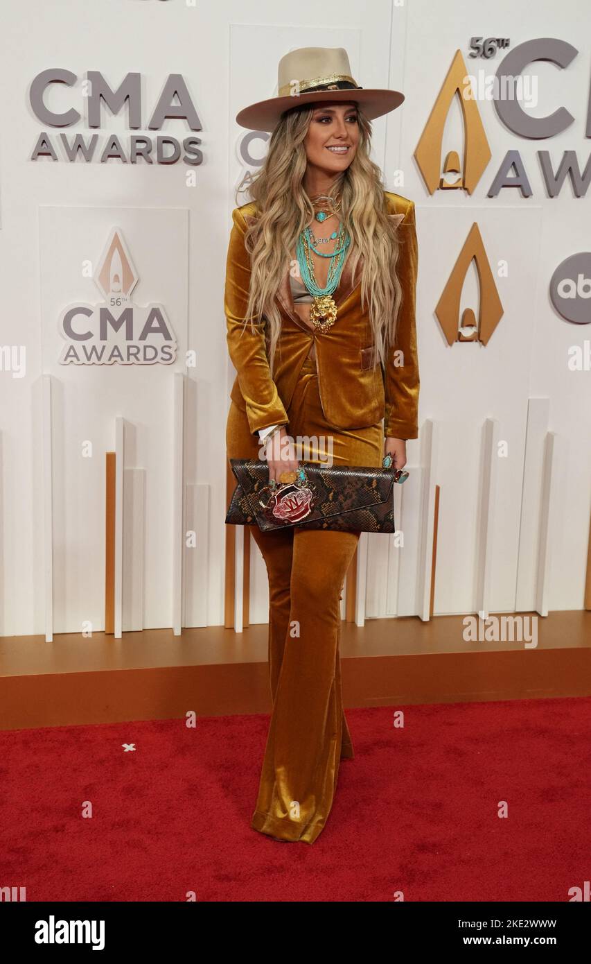 Lainey wilson cma hi-res stock photography and images - Alamy