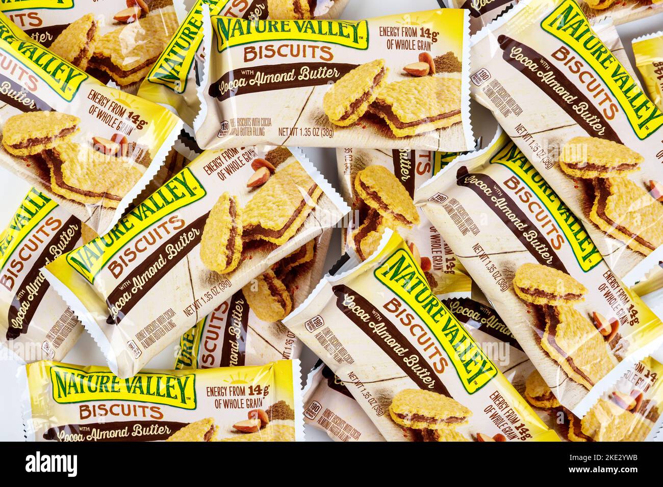 Nature Valley honey biscuits with cocoa almond butter filling Stock