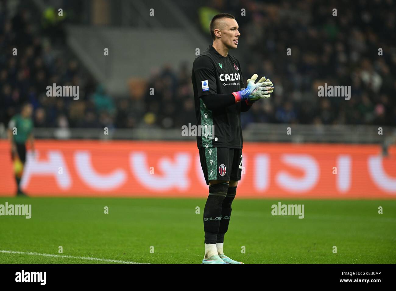 Milan, Italy. 09th Nov, 2022. Lukasz Skorupski of Bologna Fc during the Italian Serie A tootball match between Inter FC Internazionale and Bologna Fc on 16 of October 2022 at Giuseppe Meazza San Siro Siro stadium in Milan, Italy. Photo Tiziano Ballabio Credit: Independent Photo Agency/Alamy Live News Stock Photo